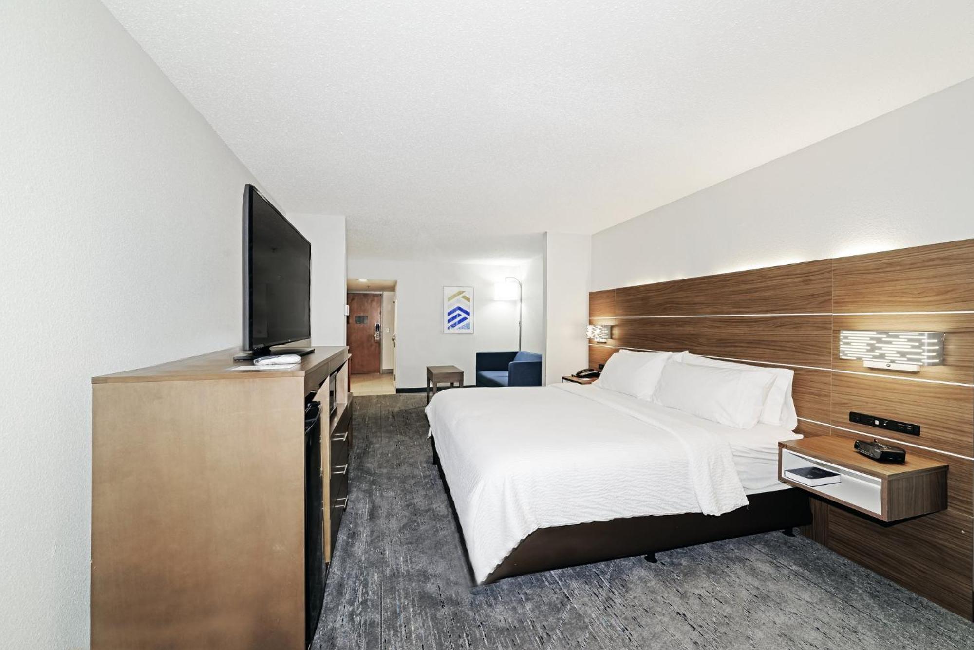 Holiday Inn Express & Suites Walterboro By Ihg Exterior foto
